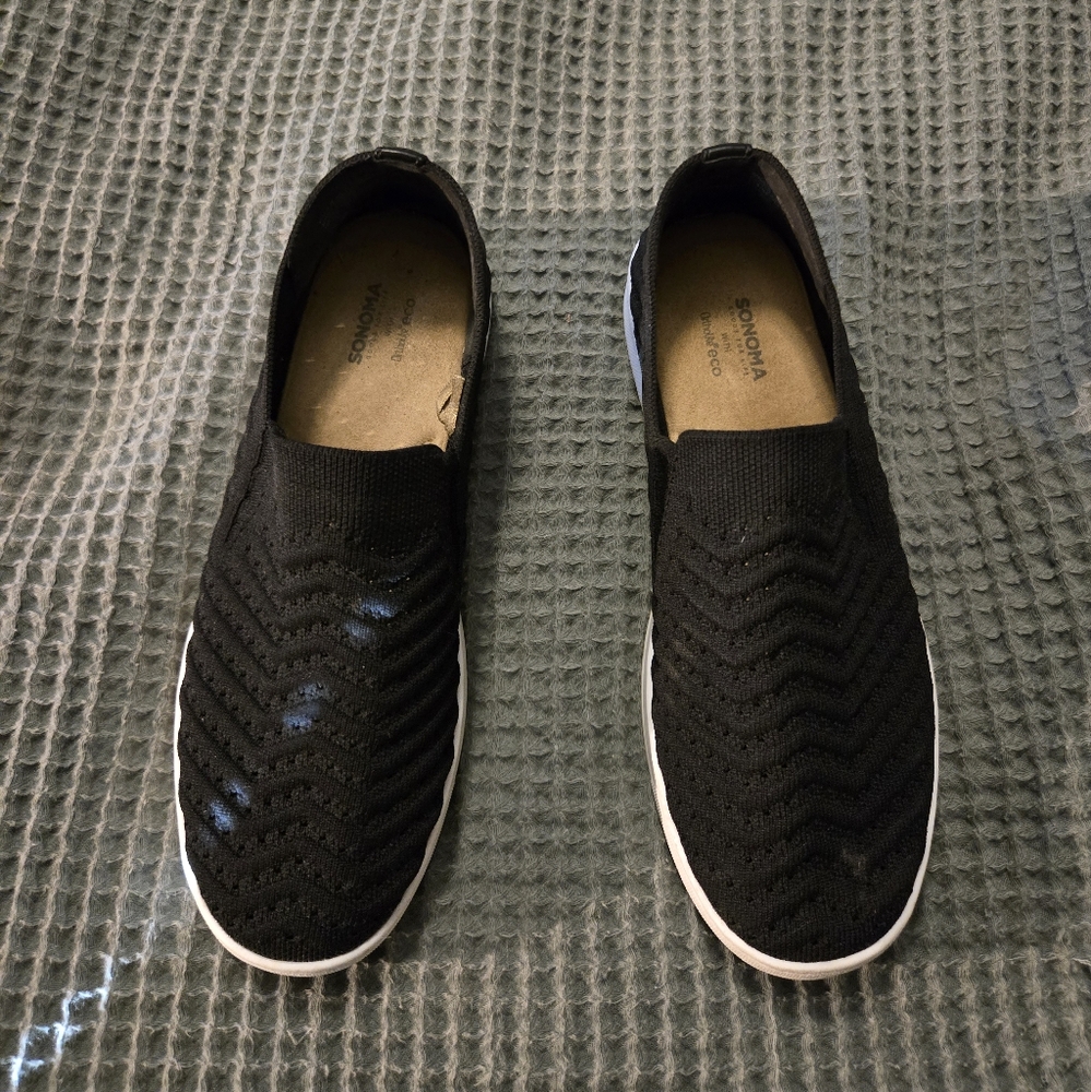 Size 8 Sonoma Black Slip ons
